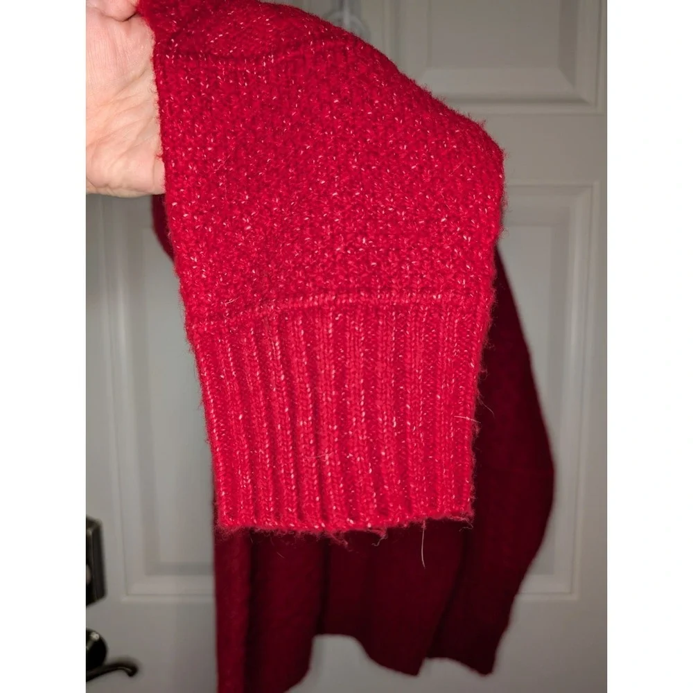 American Eagle Red Chunky Knit Soft Cozy Mock Neck Mixed Stitch Sweater Medium - Picture 6 of 10